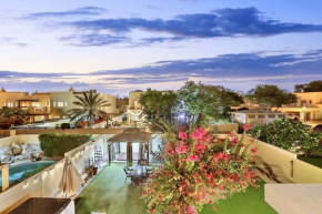 FIRST CLASS VILLA Serene Dubai Getaway